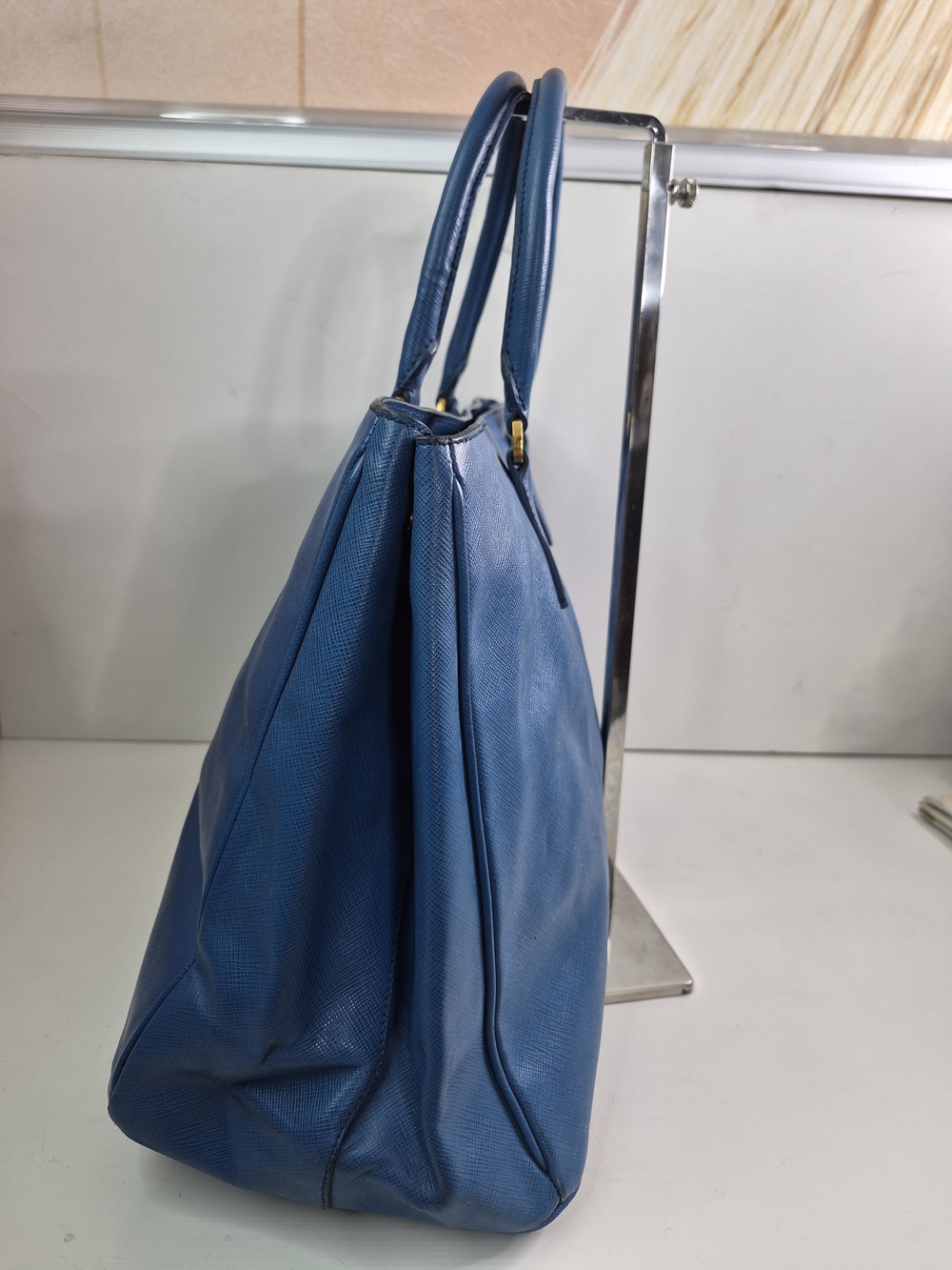 Prada Blue Saffiano Leather Tote Bag - Picture 3 of 14